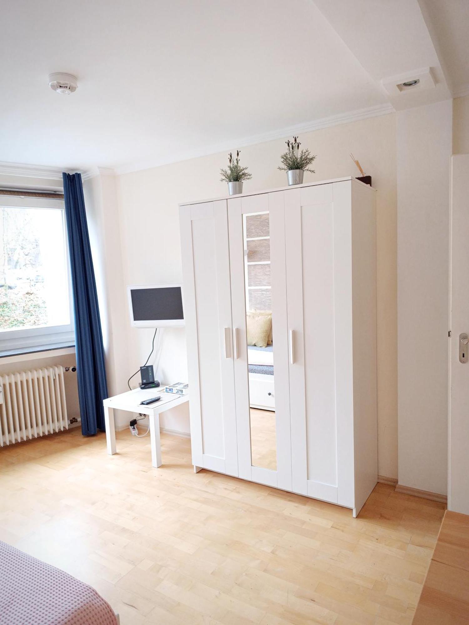 Apartment Am Bach Аугсбург Екстериор снимка